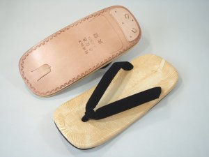 雪駄 黒鼻緒Lサイズ 皮底かかと鋲打ち